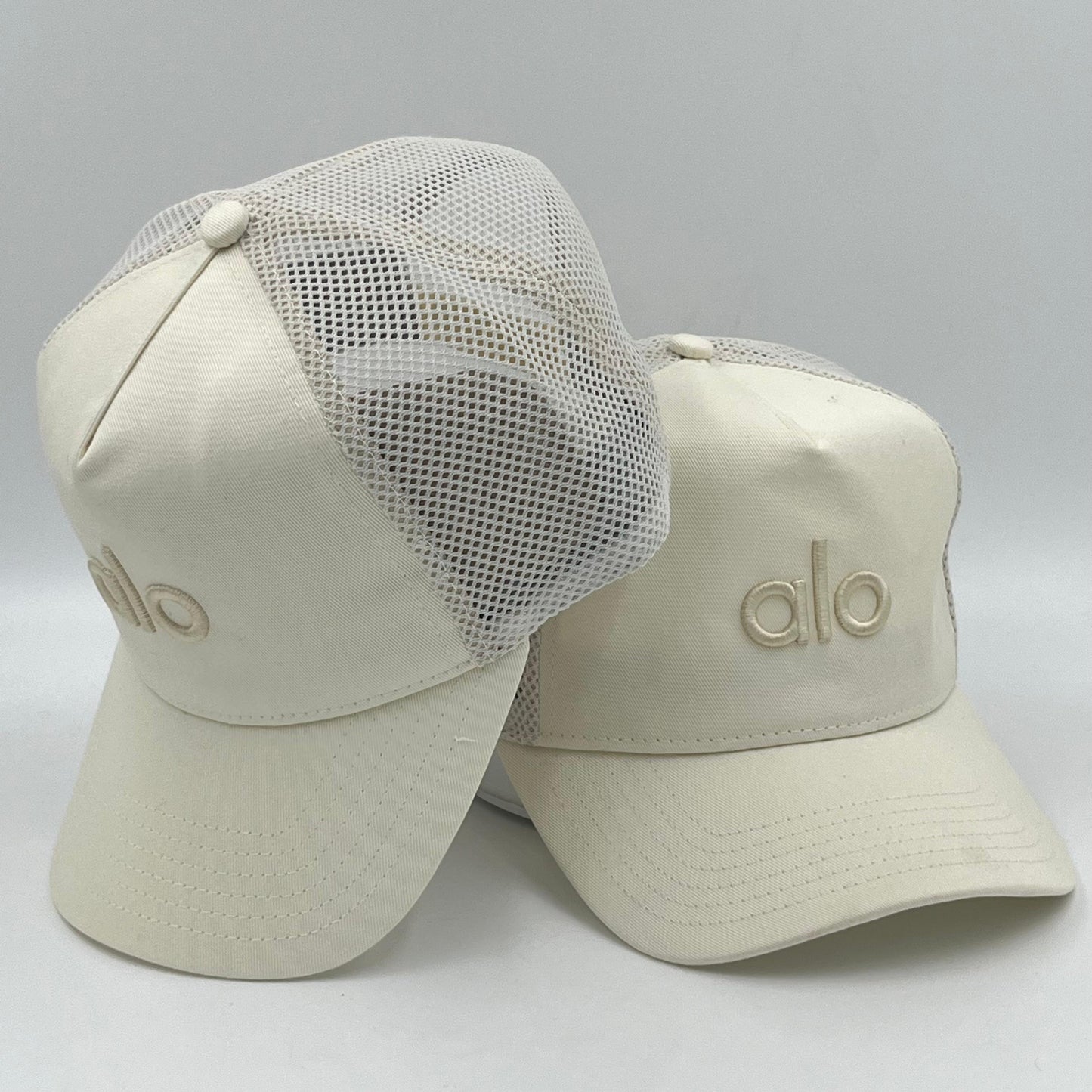 Gorra de Malla Alo Yoga (White)