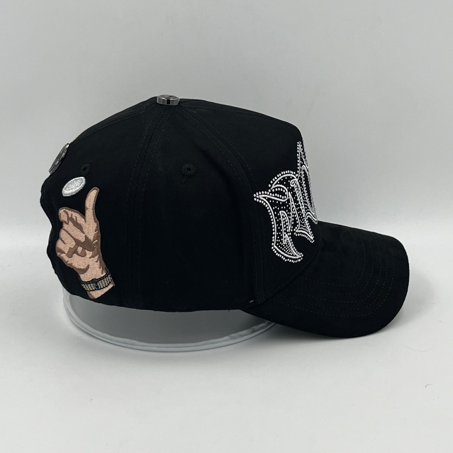 MOMMS MOMM (Black)