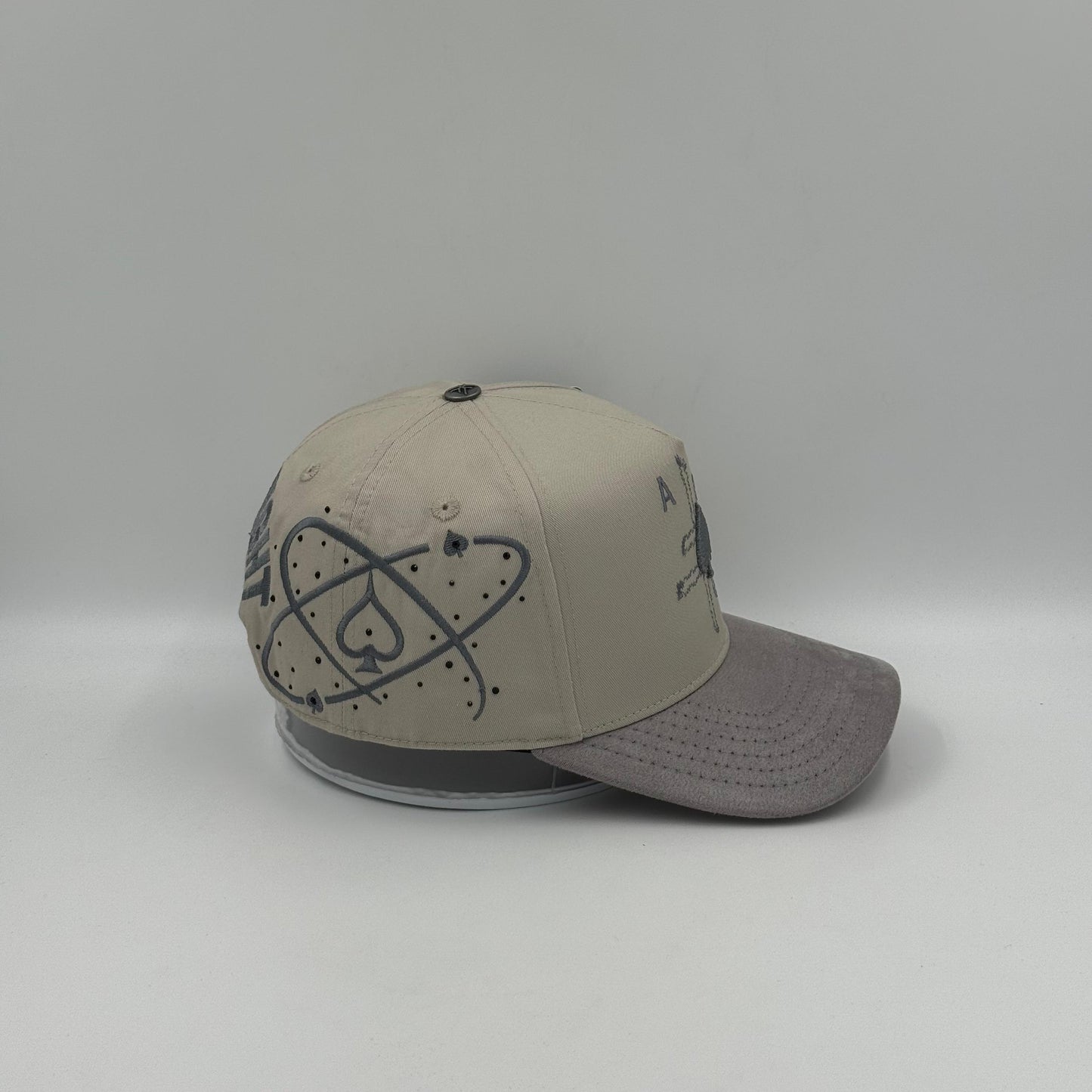 JC Hats Caballitos de Batalla (White)