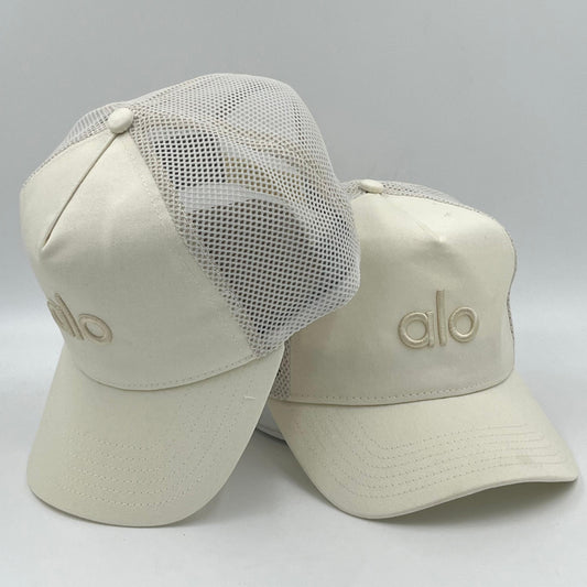 Gorra de Malla Alo Yoga (White)