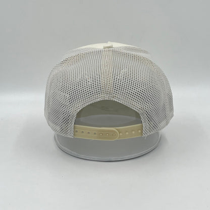 Gorra de Malla Alo Yoga (White)
